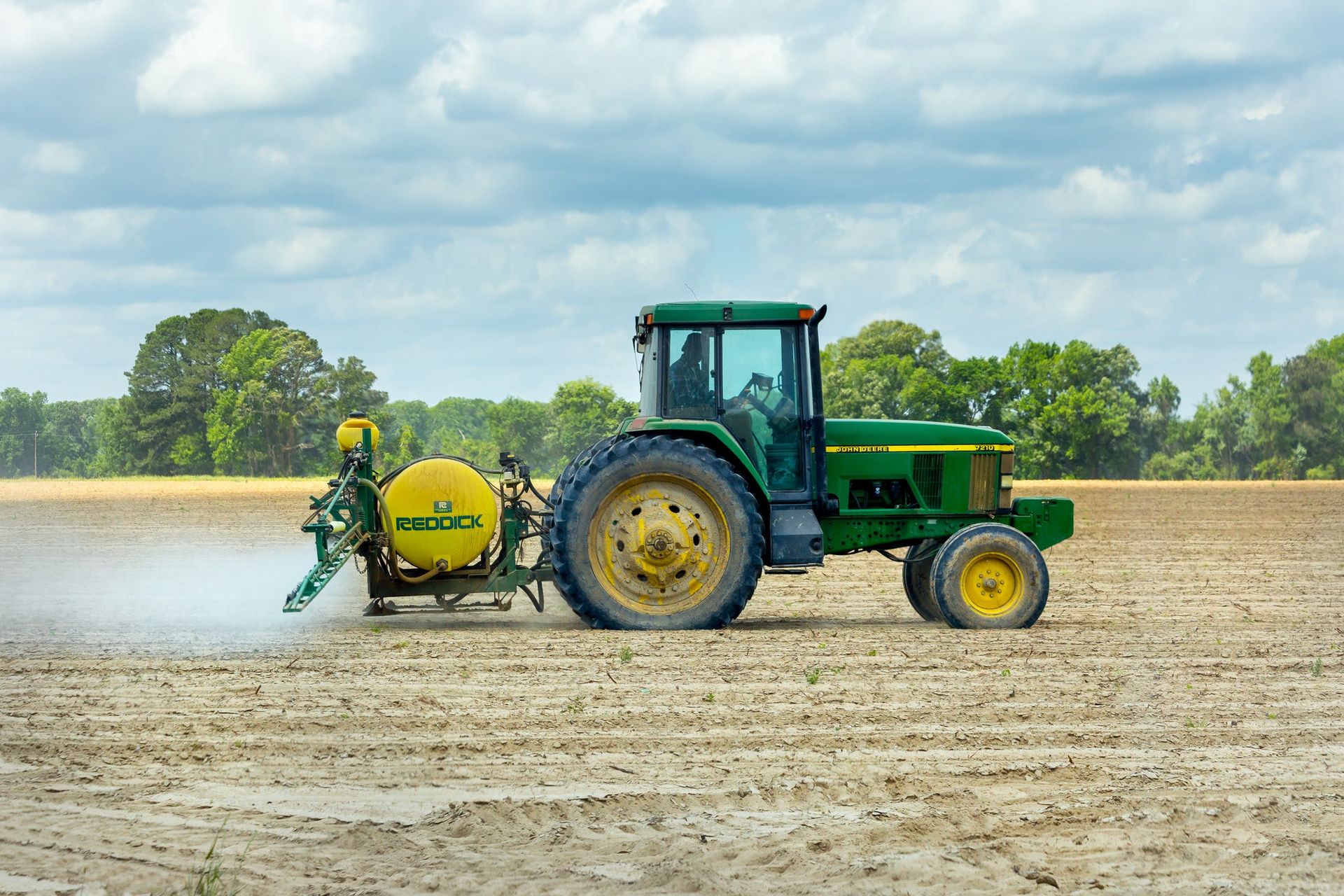 If you’re in the market for agriculture tires for tractors, harvesters, grain carts, implements, or any other sort of farming equipment, you’ve come to the right place. Qingdao Beyond carries a great selection of farm tires for multiple types of equipment and applications. You can even find specific models for rear tractor tires or flotation farm tires on our website. We have options that offer heavy load carrying capabilities, puncture resistance, and long-lasting wear - all at prices that can fit into your budget. Plus, we carry some of the most well-known industry brands , as well as an extensive selection of discount brands that offer similar quality products.