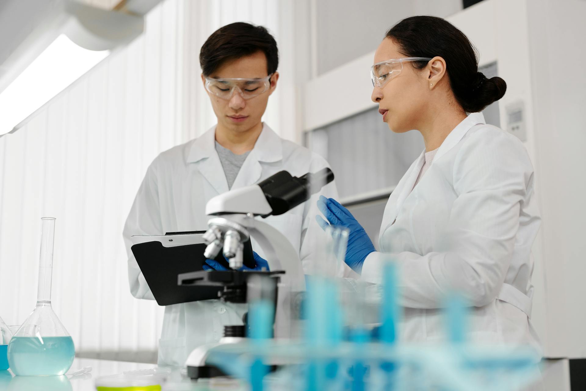 2023年至今
惟愛海華視光中心視功能篩查62%的患者都存在視功能問題。